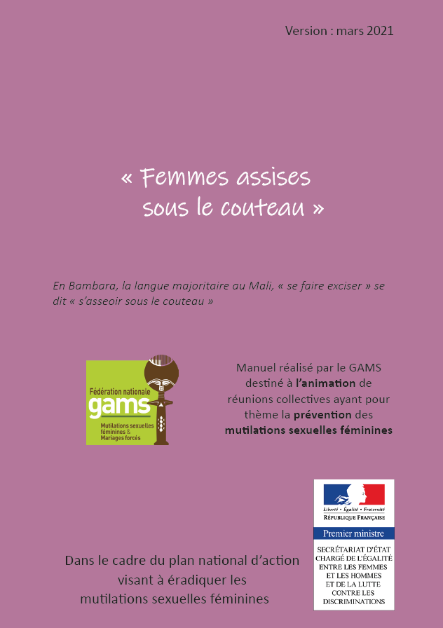 Femmes assises sous le couteau